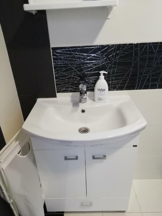 Apartman Marinkovic Dobra Voda Exterior foto